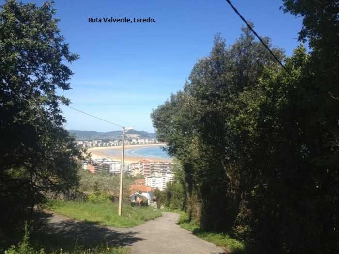 Chalet En Laredo Cerca De La Playa. Villa Exteriör bild